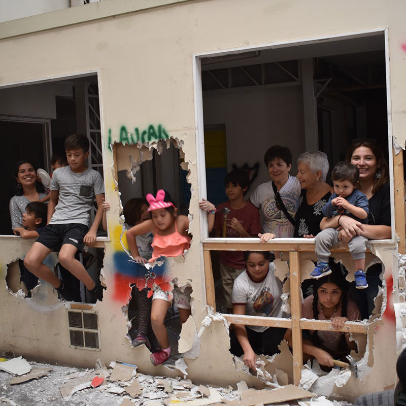 Fundación de TACAL por Andrea Zondek, pionera en inclusión laboral de personas con discapacidad en Chile.